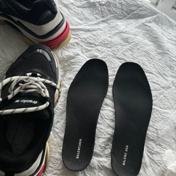 Balenciaga Triple S leather trainers - Picture 2 of 4